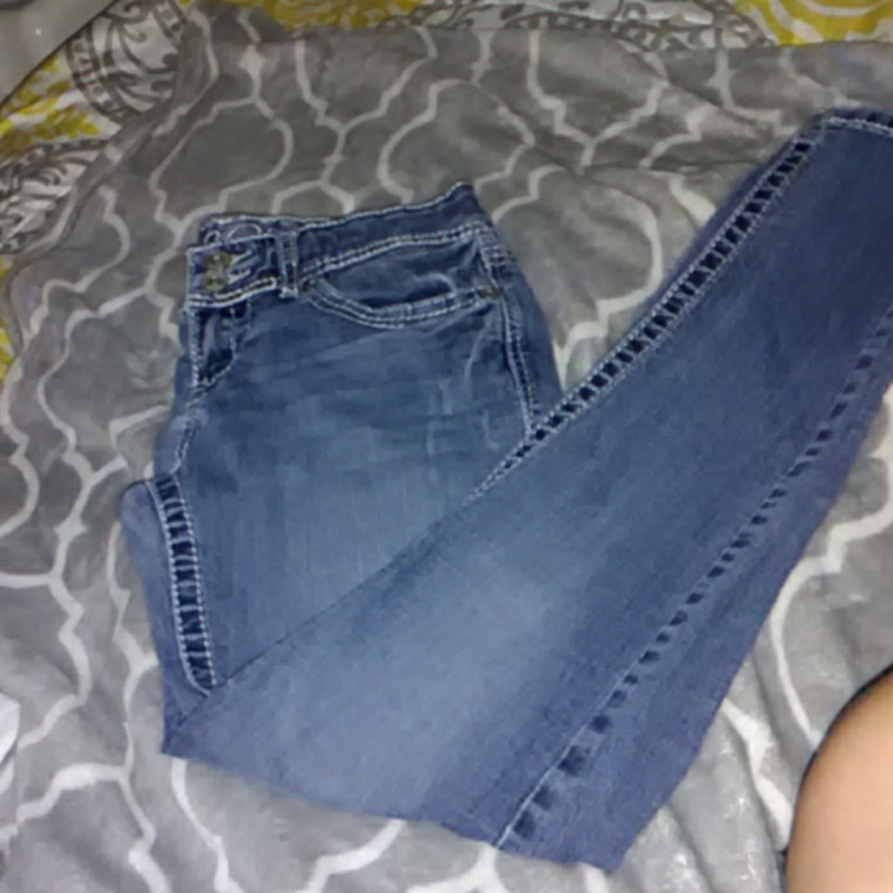 Skinny jeans